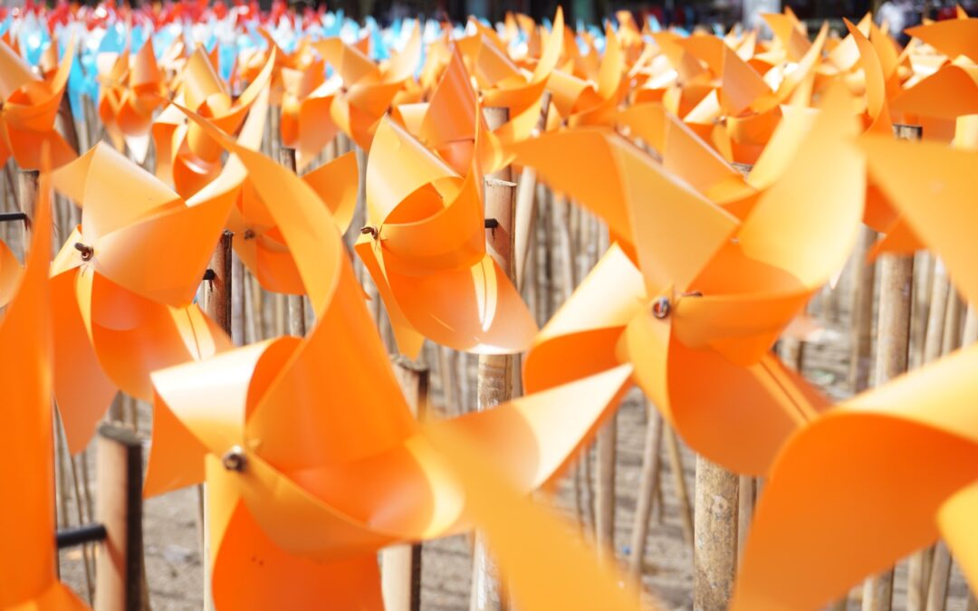 No. 94: Use solar-powered fans for outdoor seating areas